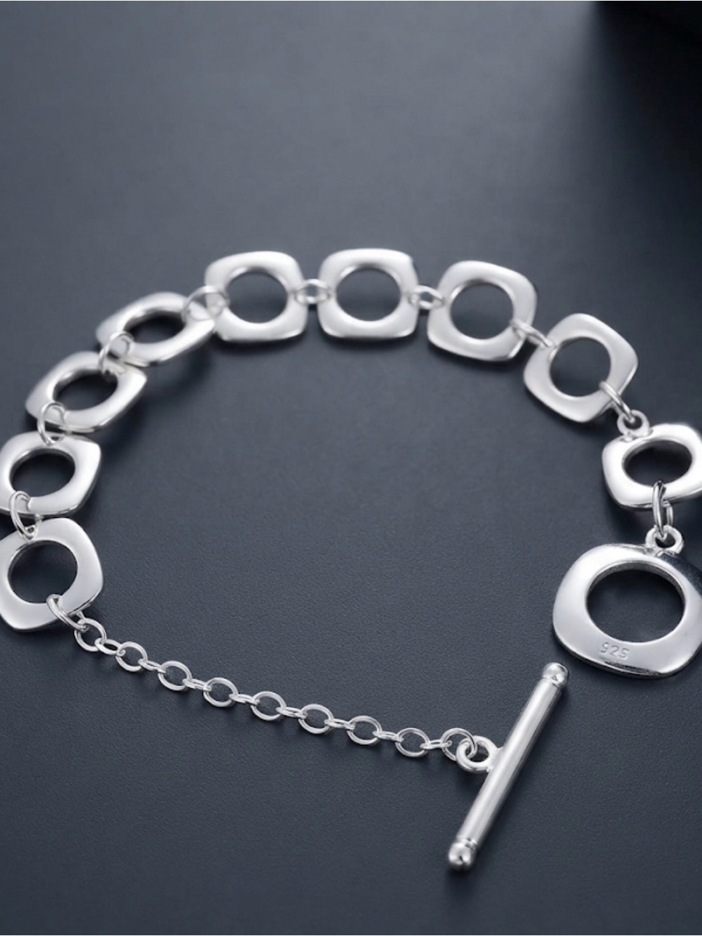 925 Sterling Silver Open Circle Link Toggle Bracelet